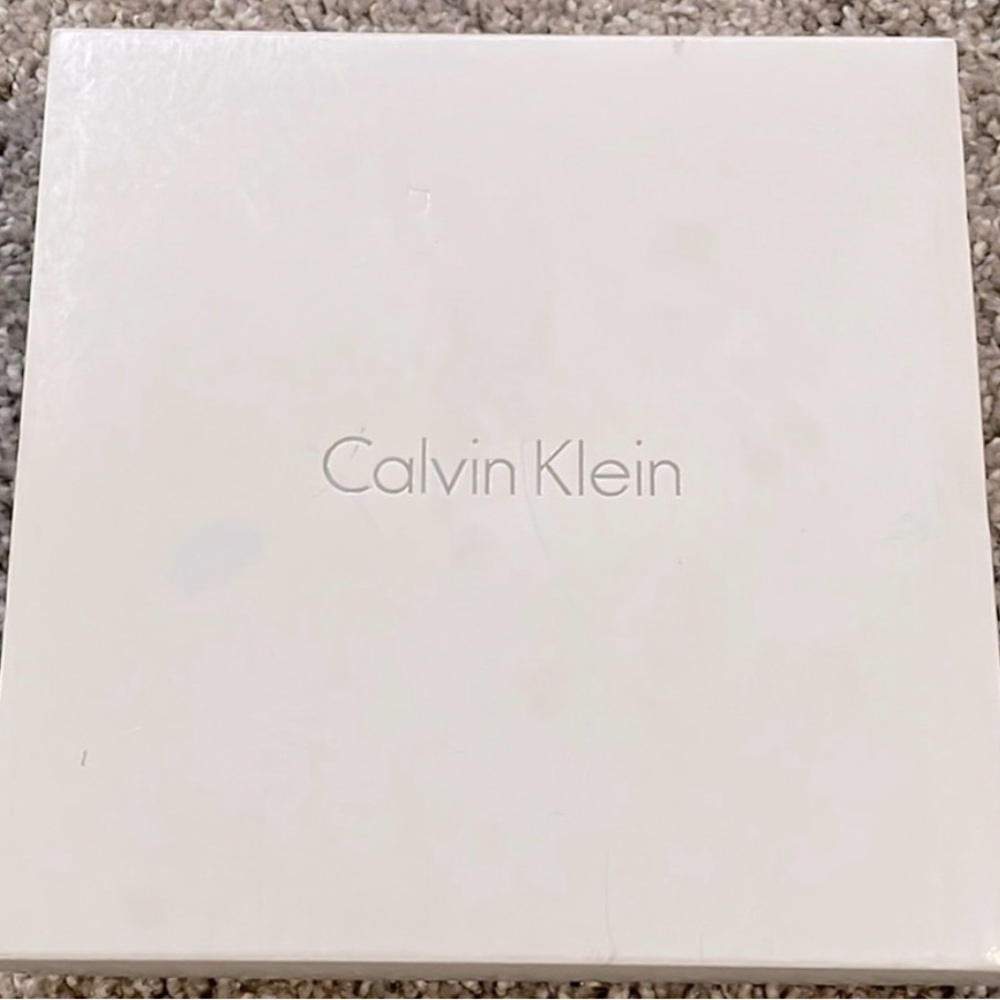 Calvin Klein Polished Rose Gold Chevron Choker Necklace - Picture 7 of 9